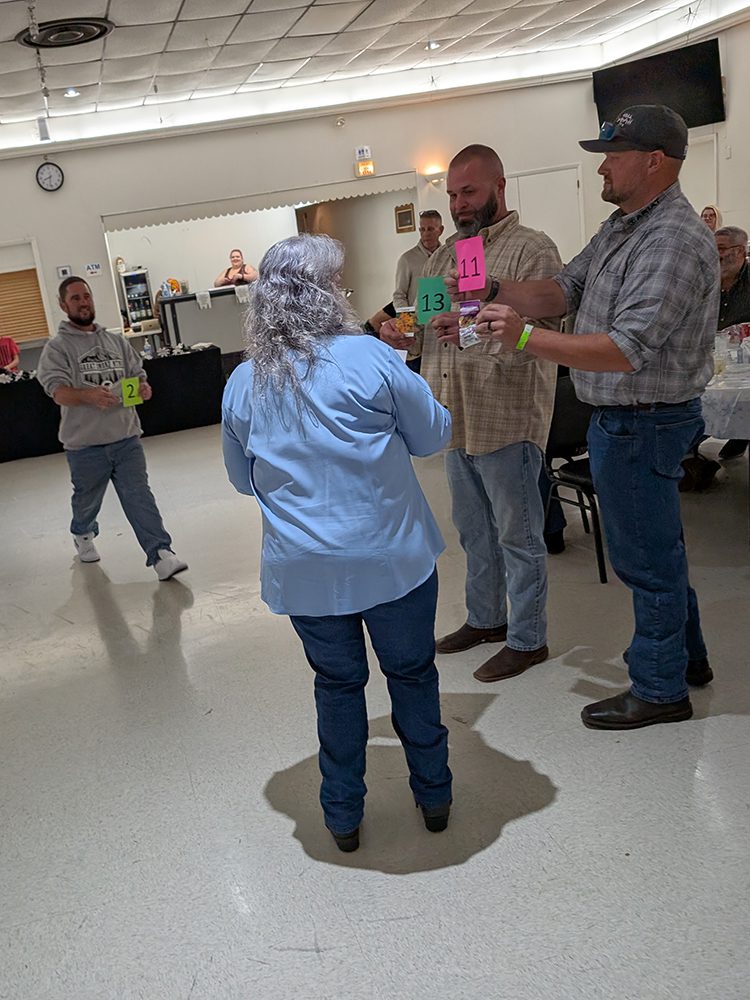 Employee scavenger hunt 